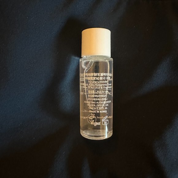 Unopened Haruharu Wonder Black Rice Hyaluronic Toner Mini - Picture 2 of 3